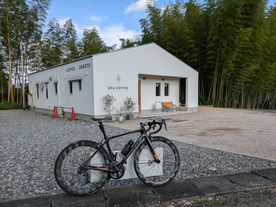 noa coffeeの印象が伝わる外観