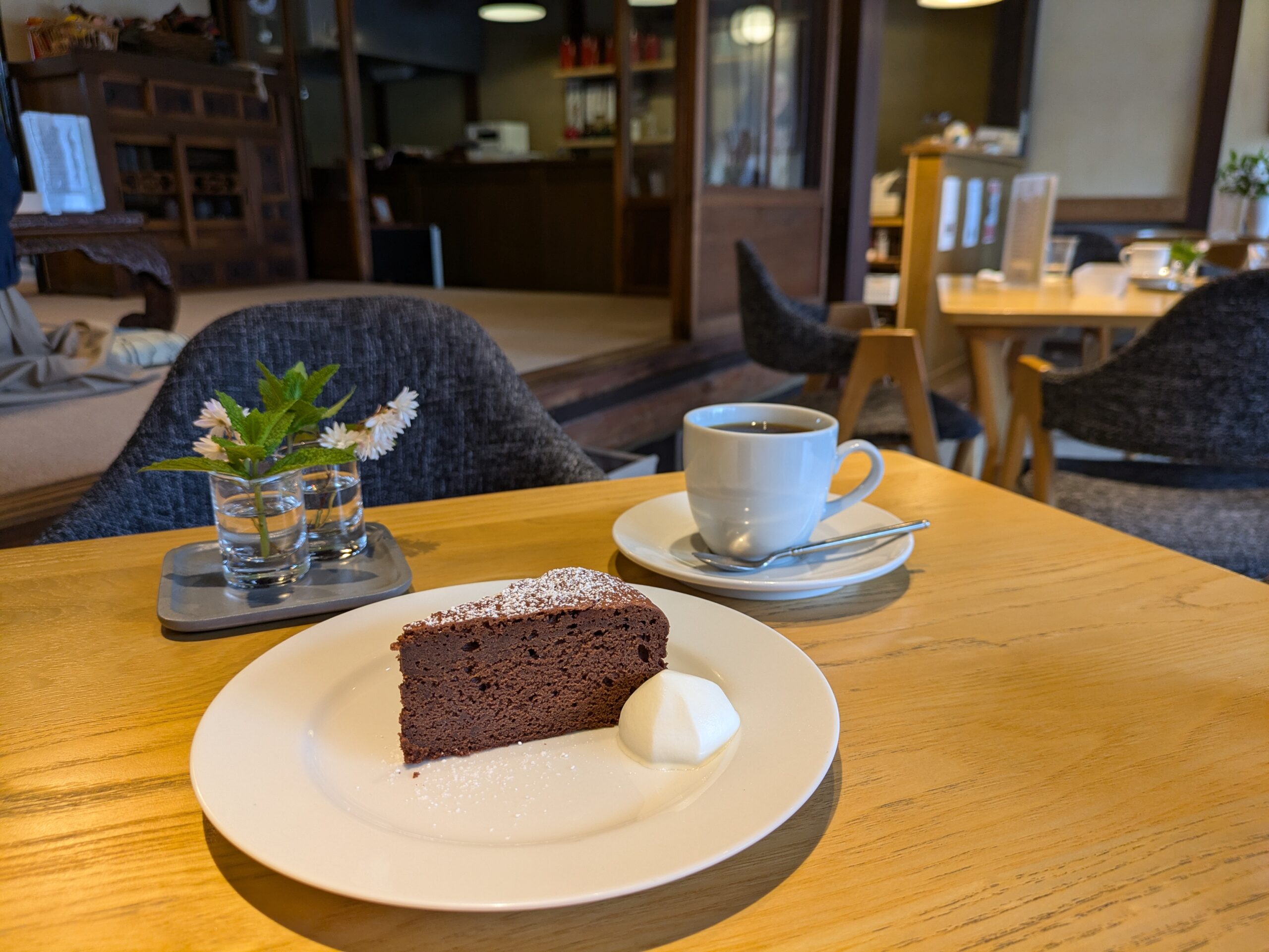 café cottonのスイーツと珈琲