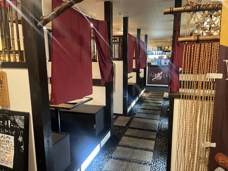 みえやにの店内の様子