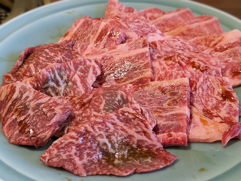 色鮮やかな生肉