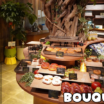 メルヘンな店内とカラフルなドーナツ