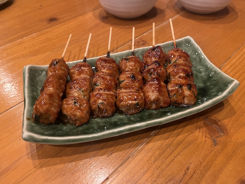 お店自慢のとりみそ串