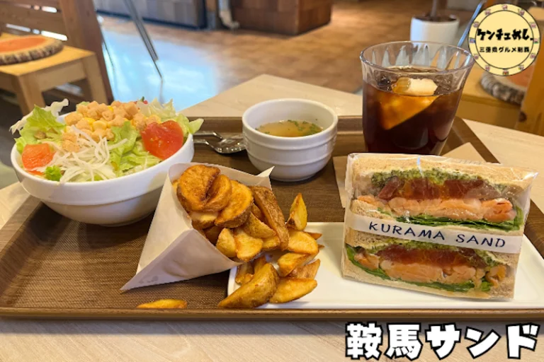 サンドイッチが主役の定食