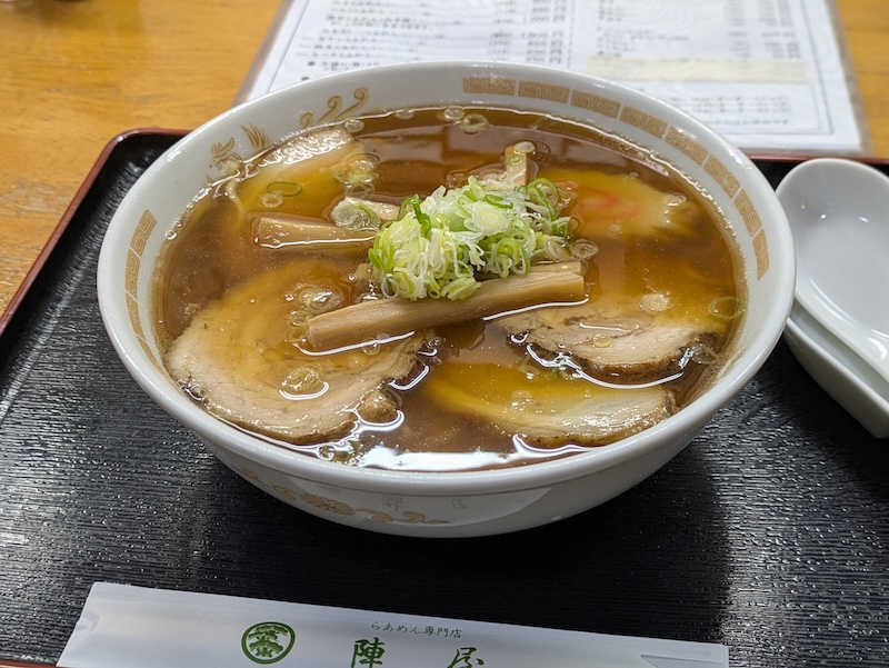 秘法和漢根菜汁で体に優しいラーメン