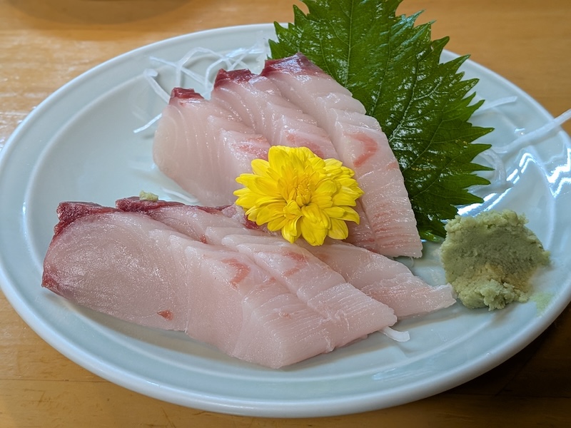 肉厚な刺身