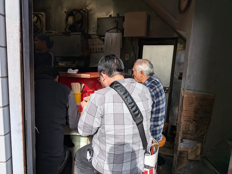 入り口から見た店内の様子