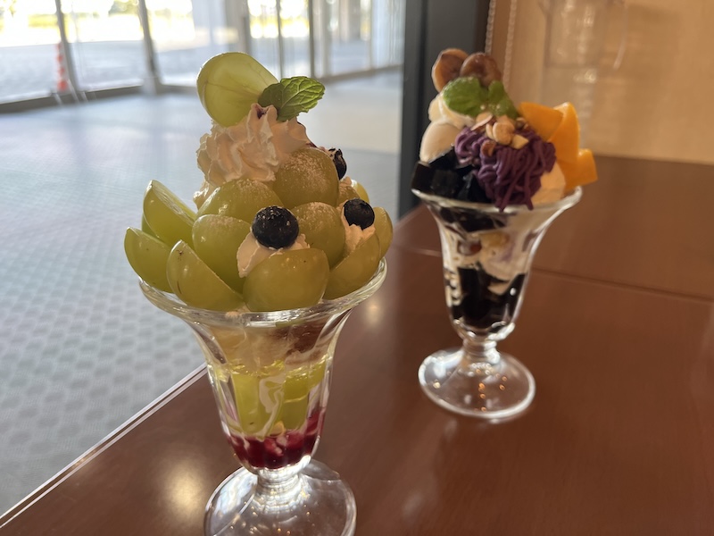 シャインマスカットパフェ