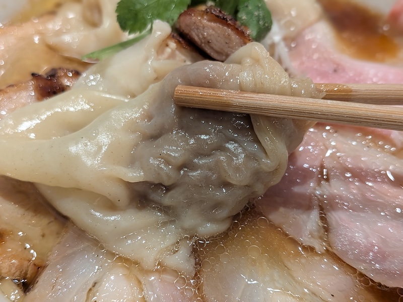 追加した特製ワンタン