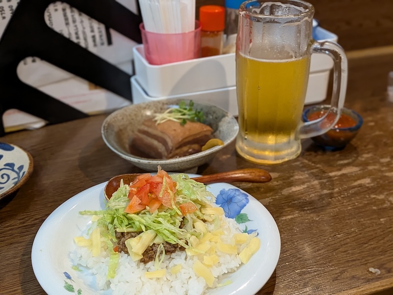 沖縄の家庭料理が味わえるどこか懐かしいお店