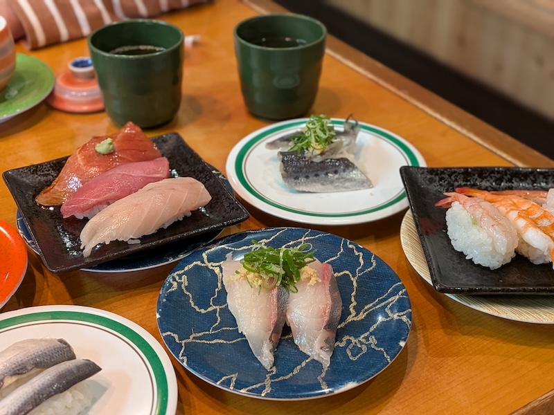 注文してからその場で握られる新鮮な寿司