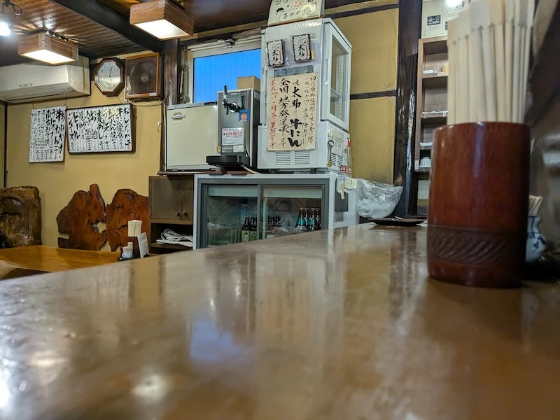 全国発送承りますと書かれた貼り紙