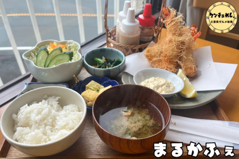 三重・二見浦「まるかふぇ」で伊勢湾を望みながら味わうカダイフ海老フライ